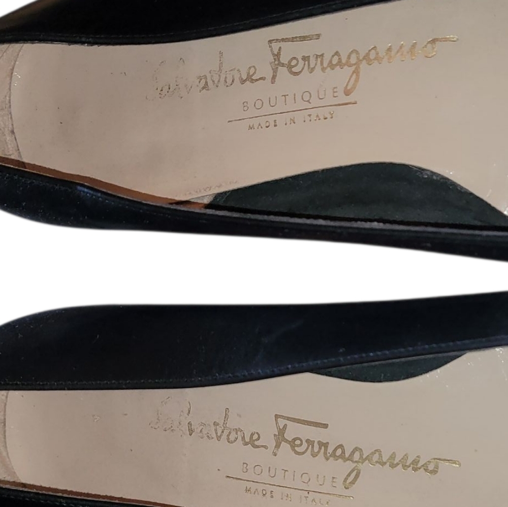 Salvatore Ferragamo Black Leather Vera Flats with Bow - Picture 7 of 8